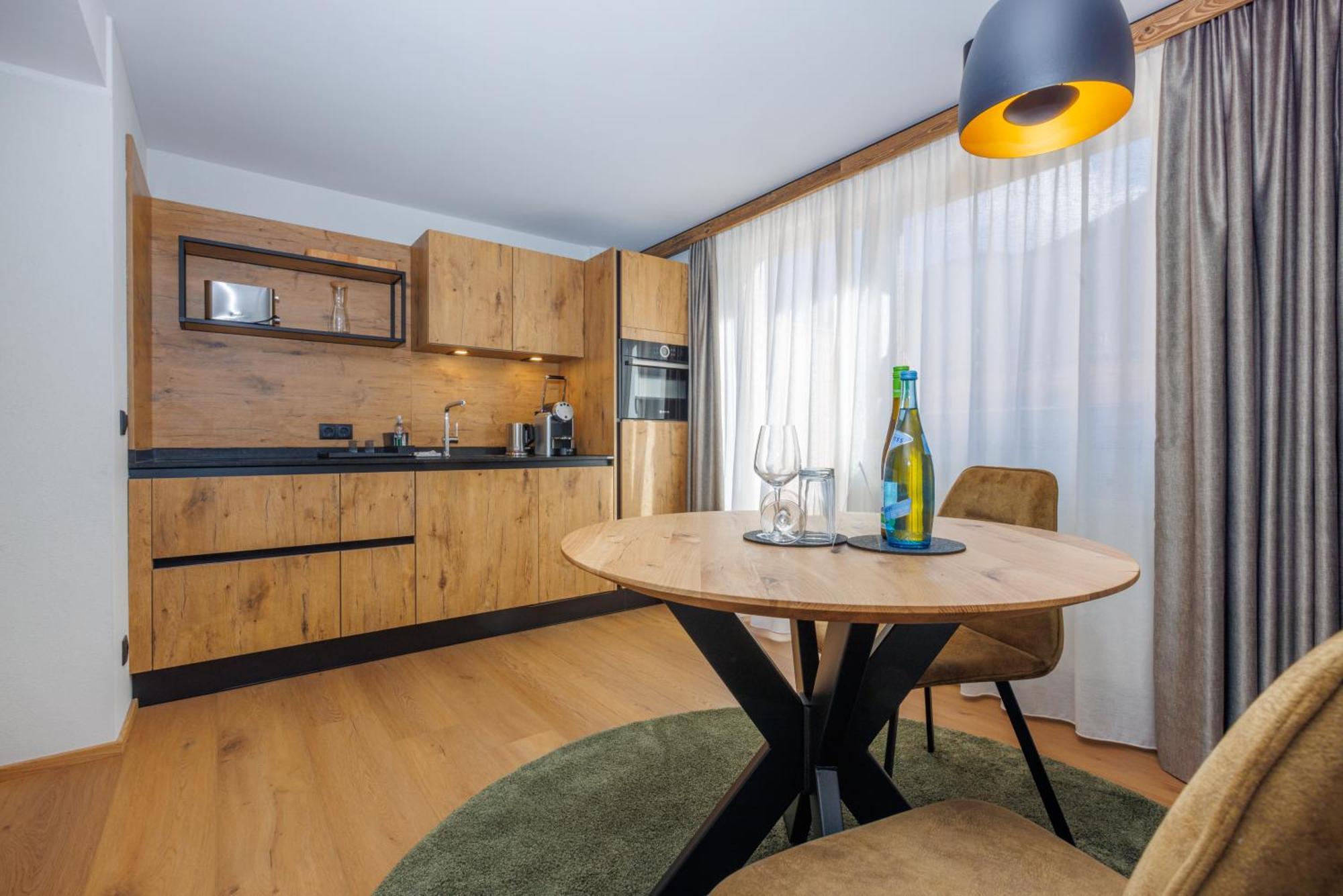 Resort Schrofenblick Mayrhofen Δωμάτιο φωτογραφία